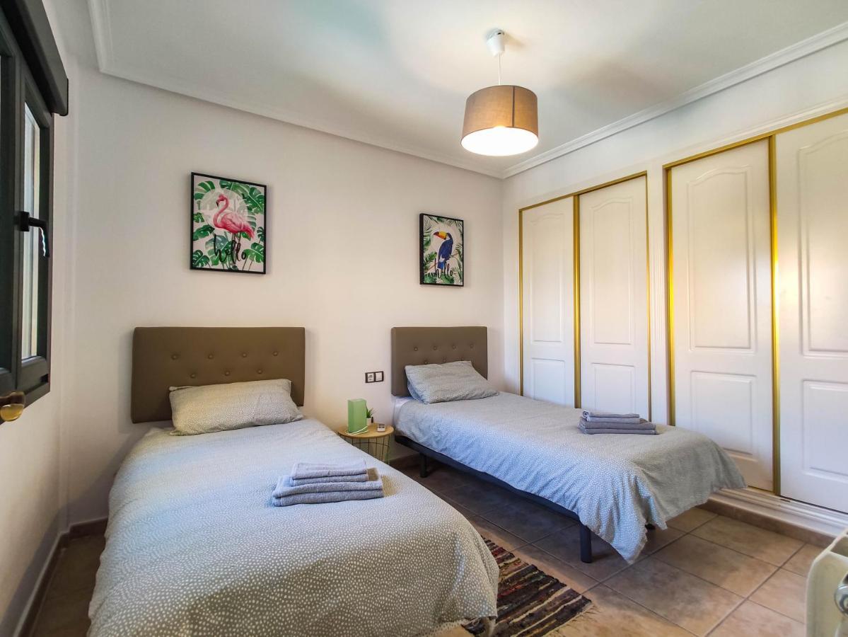 أوريويلا Casa Jasmin Villamartin Resort المظهر الخارجي الصورة